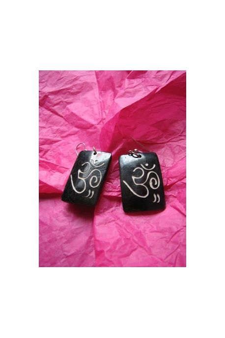 BO7026 Boucle d oreille os de buffle nepalais