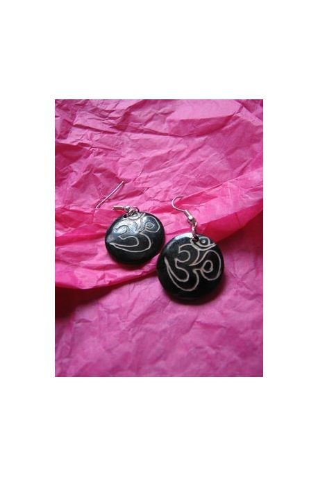 BO7024 Boucle d oreille os de buffle ohm mediation noir rond